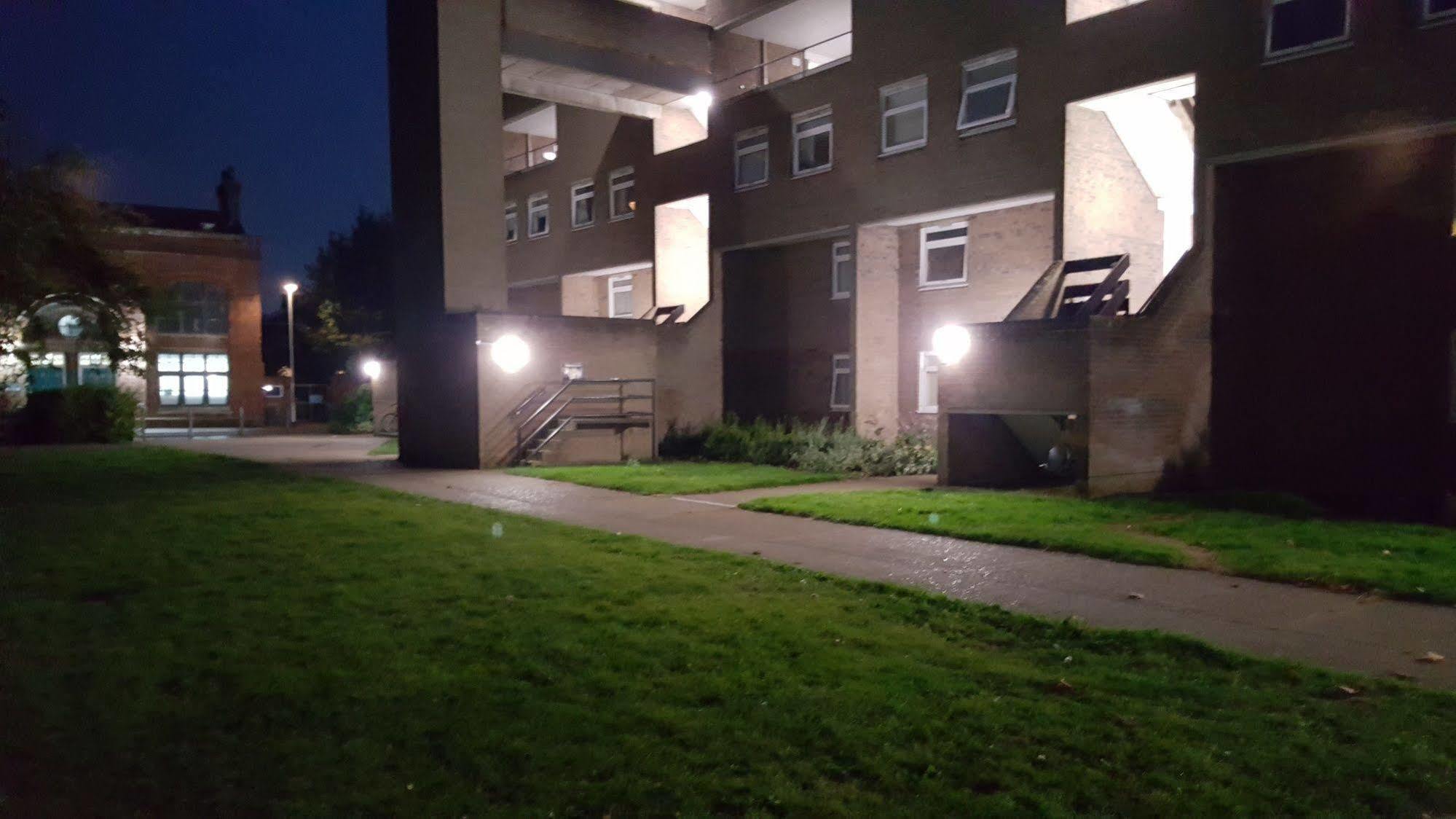 Cambridge Apartment *