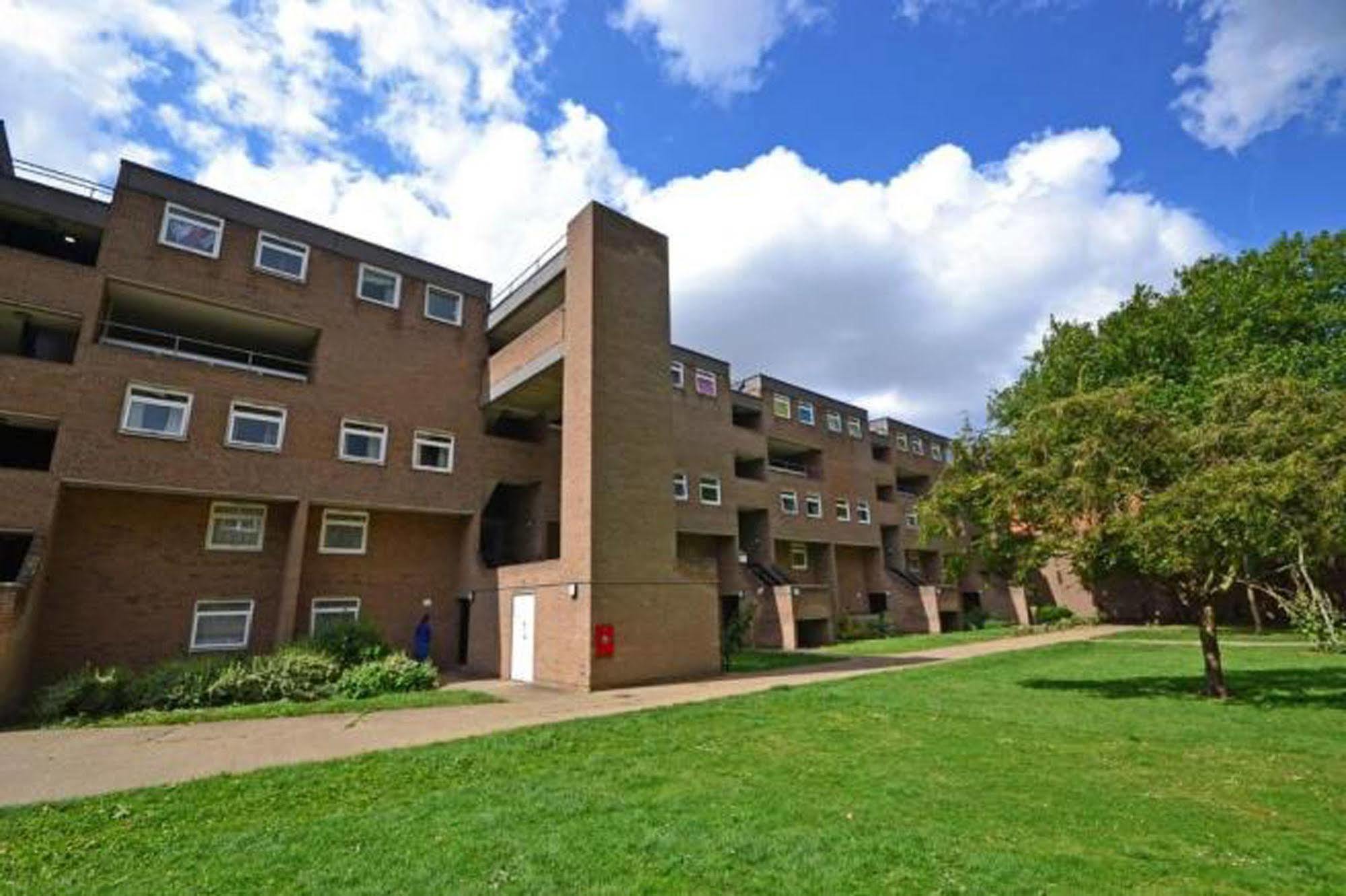 Cambridge Apartment Apartment *